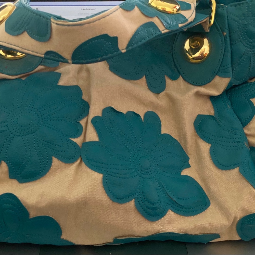 Big Buddha Tan w/Teal Stitched Hibiscu… - Picture 3 of 8